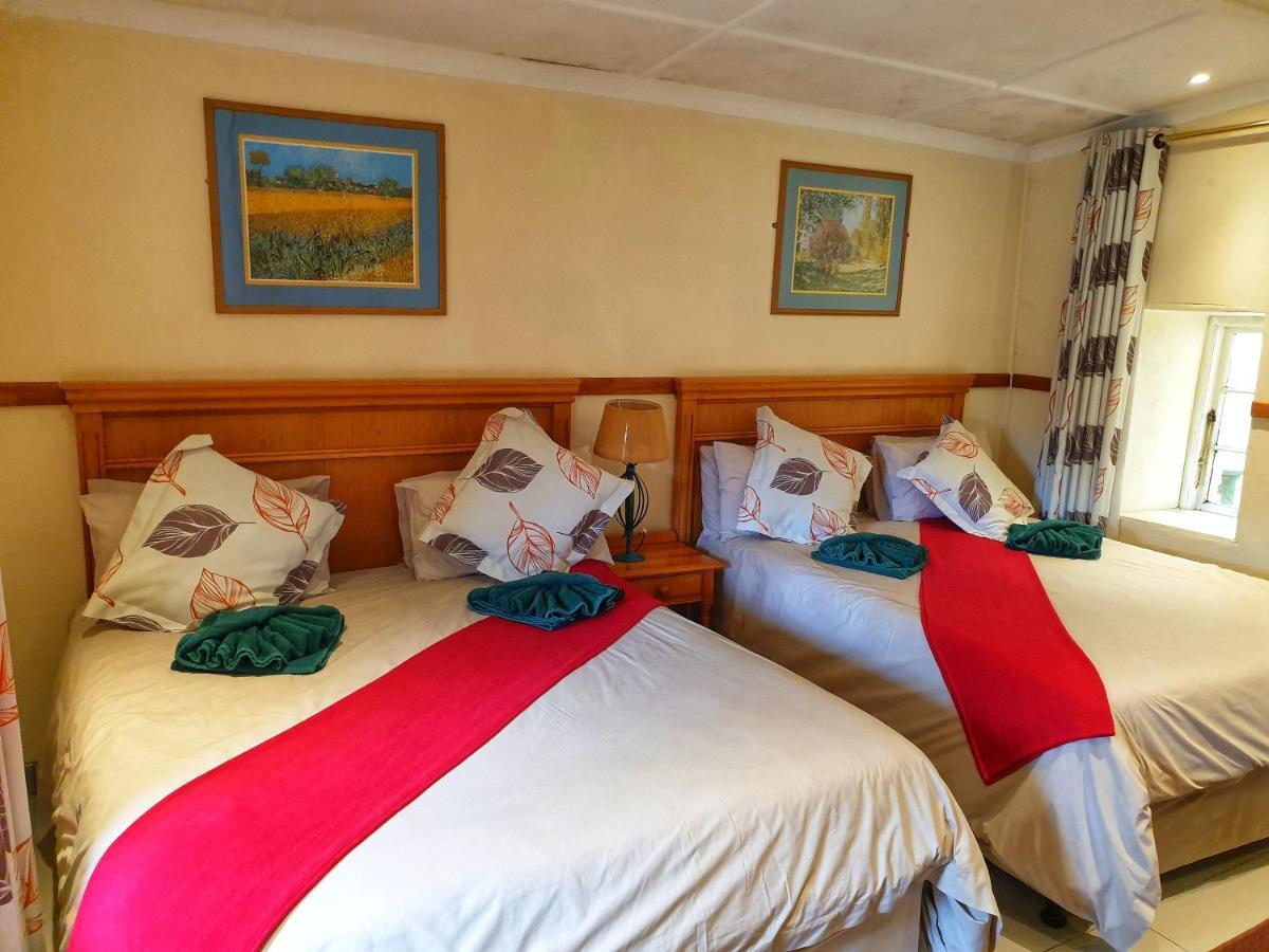 Gooderson Leisure Mountain View Cottages Self Catering And Timeshare Resort Дракенсберг-Гарден Екстер'єр фото