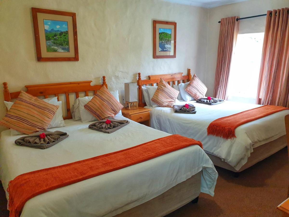 Gooderson Leisure Mountain View Cottages Self Catering And Timeshare Resort Дракенсберг-Гарден Екстер'єр фото
