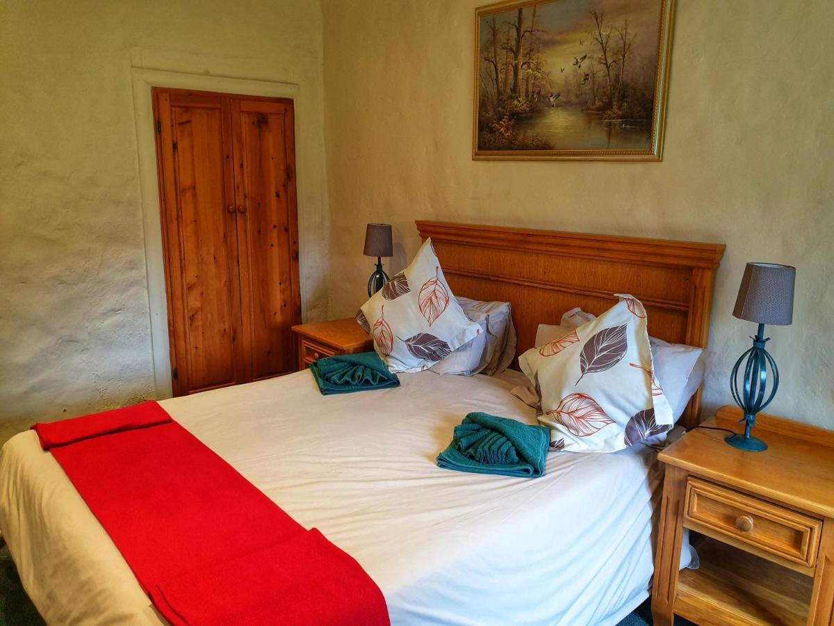 Gooderson Leisure Mountain View Cottages Self Catering And Timeshare Resort Дракенсберг-Гарден Екстер'єр фото